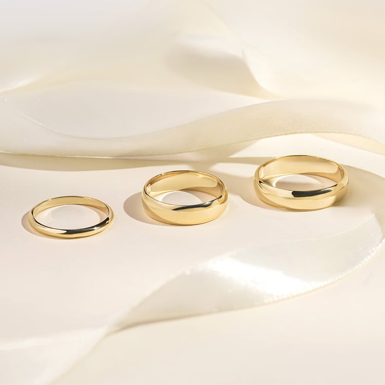 Abgerundete Eheringe aus Gold Ebie 157051