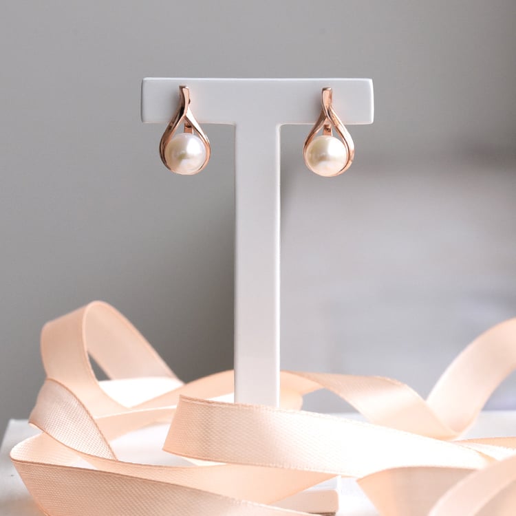 Elegante Ohrringe aus vergoldetem Silber mit Perlen Terhi 78126