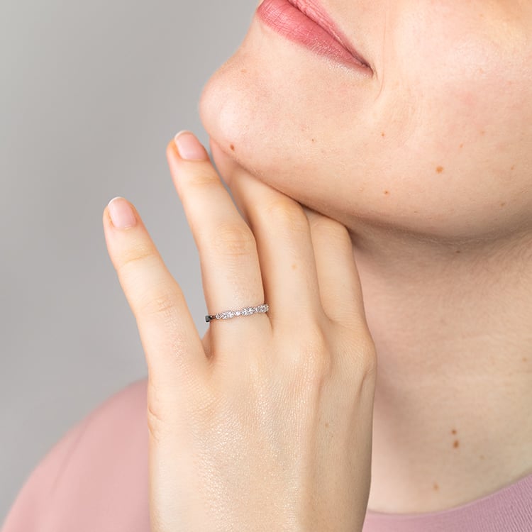 Goldener Halb-Eternity Ring mit Diamanten Liam 151500