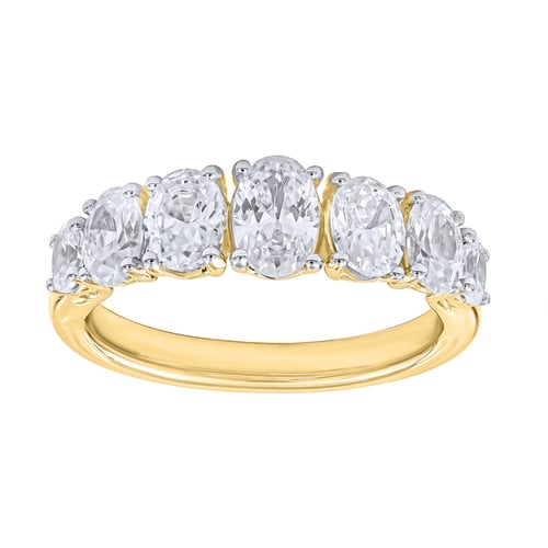 Goldring mit ovalen Naturdiamanten Rasel