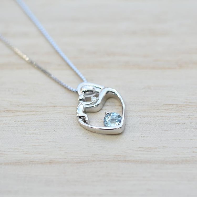 Silberner Anhänger Mutter und Kind mit Aquamarin und Diamant Ella 17873