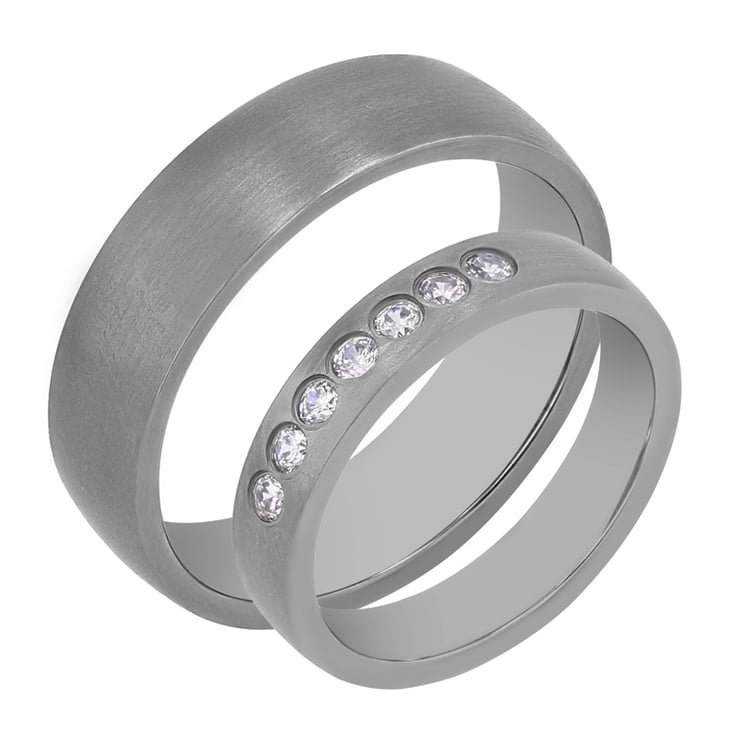 Eheringe aus Titan mit Diamanten Dunn