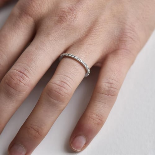 Eternity Platinring mit 1.50mm Diamanten Otila