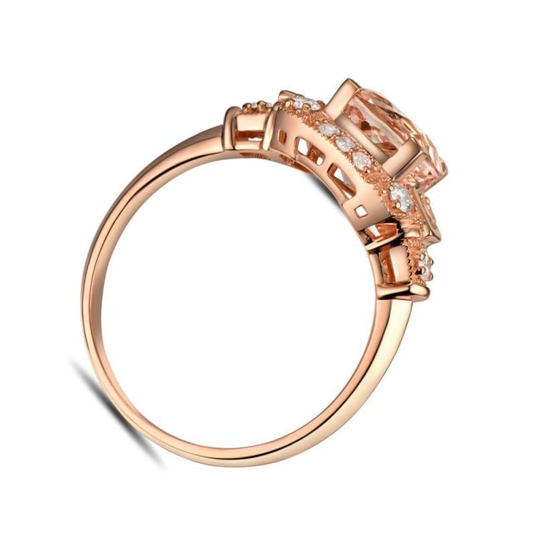 Ring mit Morganit aus Gold 8548