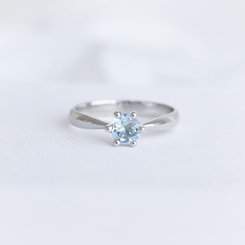 Verlobungsring mit Aquamarin Iravan