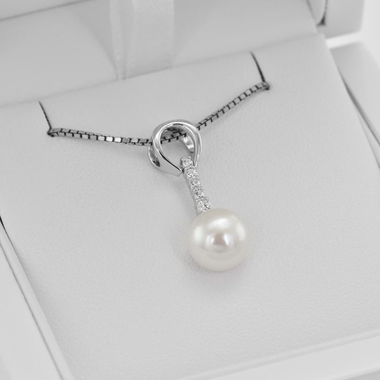 Halskette mit Perle 27070