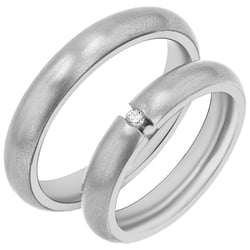 Halbrund Titan-Eheringe mit Diamant von Edva