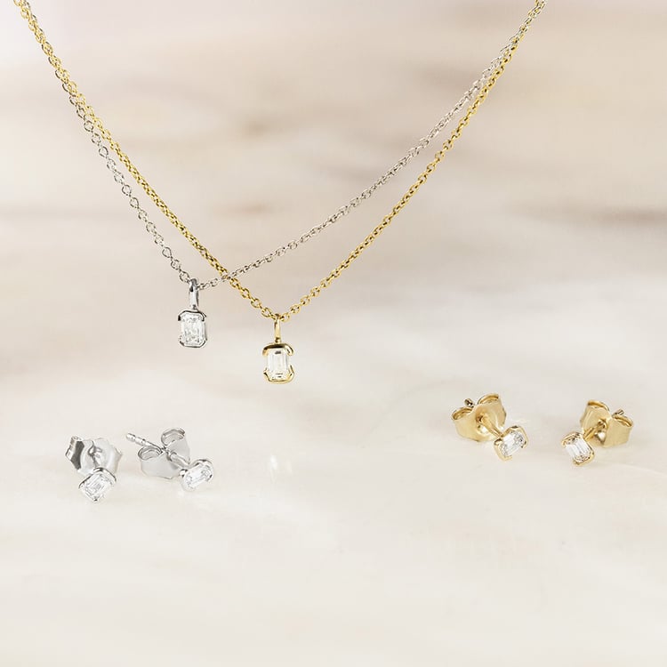 Minimalistische silberne Ohrstecker mit einem Lab Grown Diamanten in Emerald-Form Agata 161327