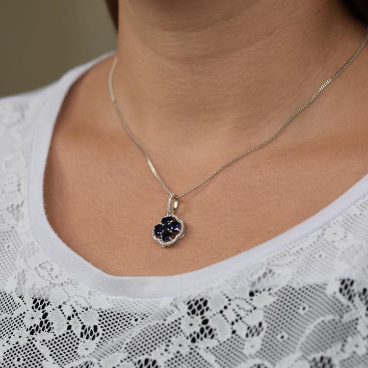 Silberanhänger voller Saphire Lexie 17624