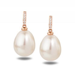 Goldene Perlenohrringe mit Diamanten Manisha