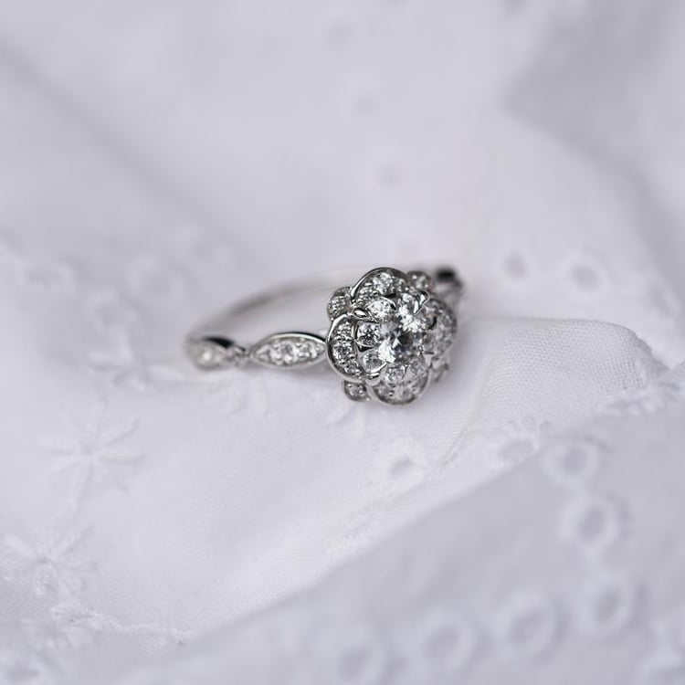 Diamantblume Verlobungsring Jazlyn 48252