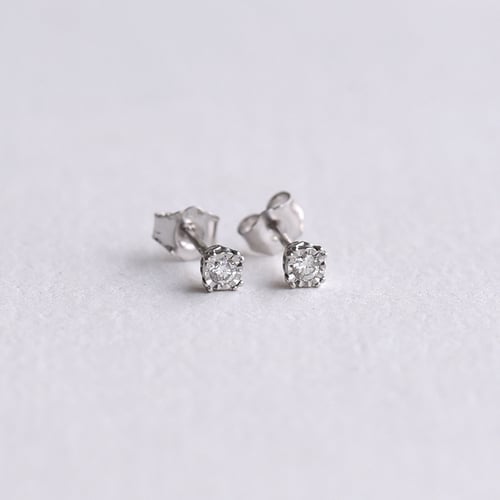 Diamantohrringe mit Diamanten in Bezelfassugn Ammanda