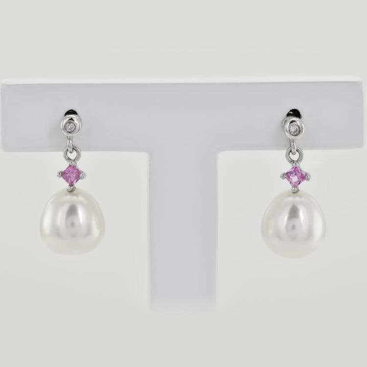 Ohrringe mit Perlen 7838