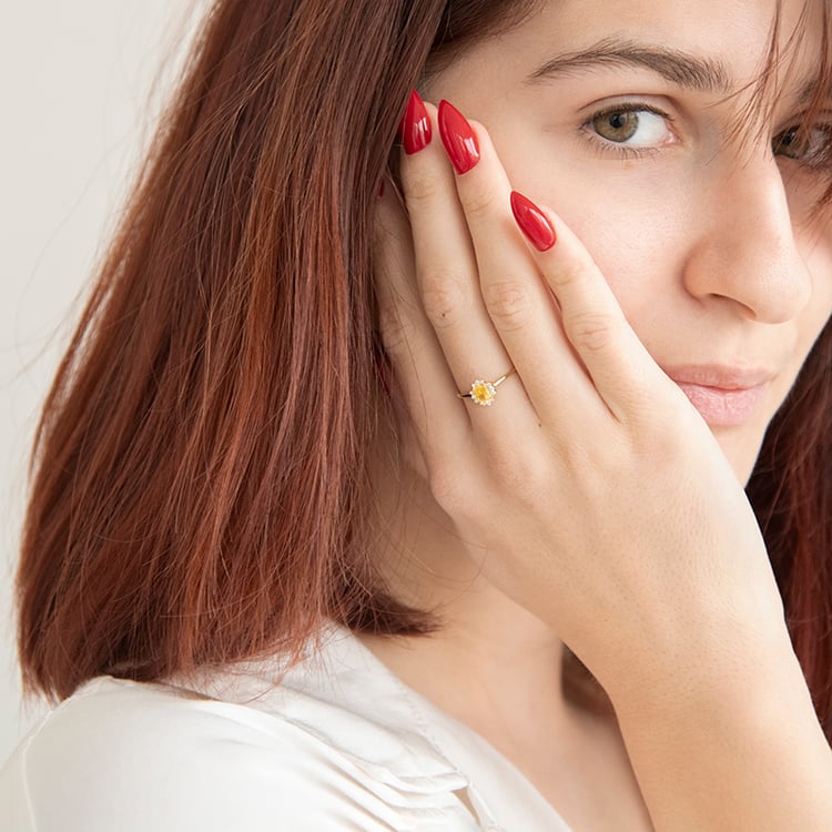 Halo-Ring mit einem IGI zertifizierten 0.32 ct gelben Lab Grown Diamanten Jolyon 113210