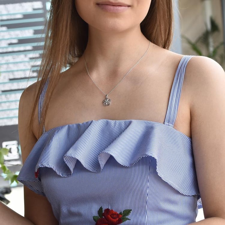 Anhänger aus Gold mit Diamanten 26751