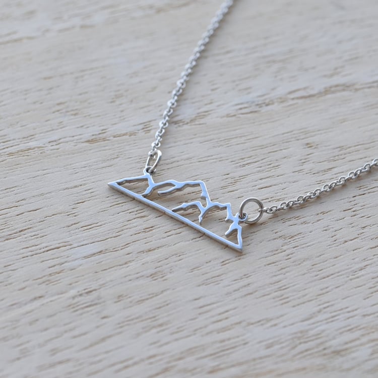 Silberner Anhänger in Form von Bergen Wills 67197