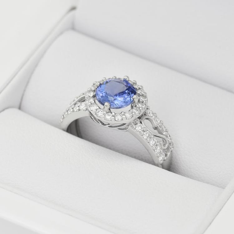 Tansanit Goldring mit Diamanten in Eppi-Geschenkbox 23105