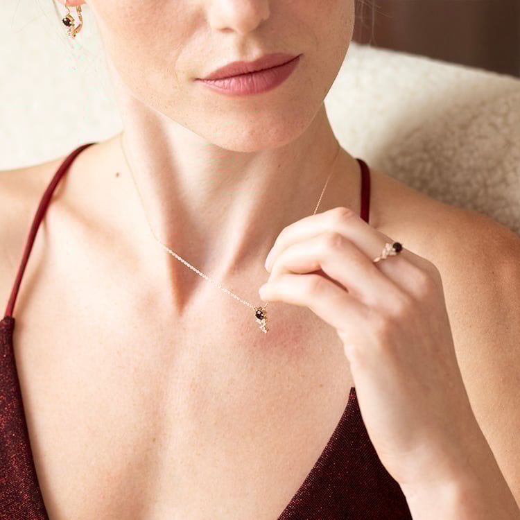 Set aus Cluster Schmuck mit böhmischen Granaten, Morganiten und Moissaniten Ester 146894