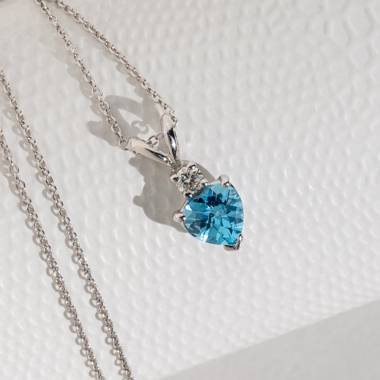 Goldanhänger mit Topas und Diamanten Dorevie 124371