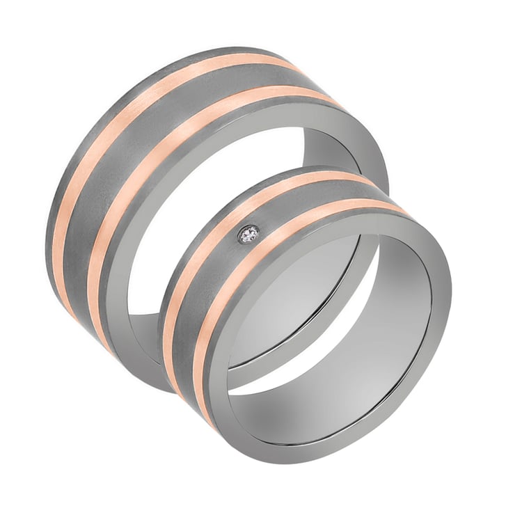 Eheringe aus Titan und Gold mit einem Diamanten Zubair 107448