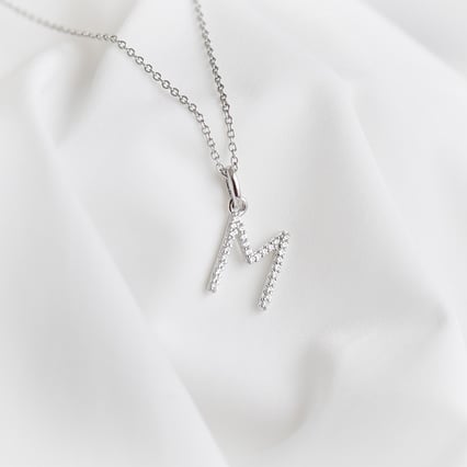 Personalisierter Anhänger mit Lab Grown Diamanten Munro