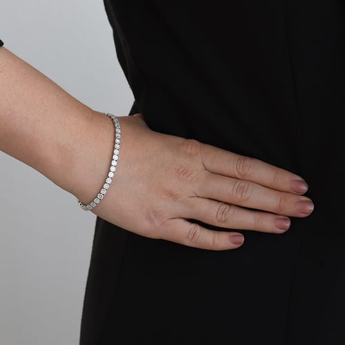 Elegantes silbernes Tennis Armband mit Diamanten Ramess