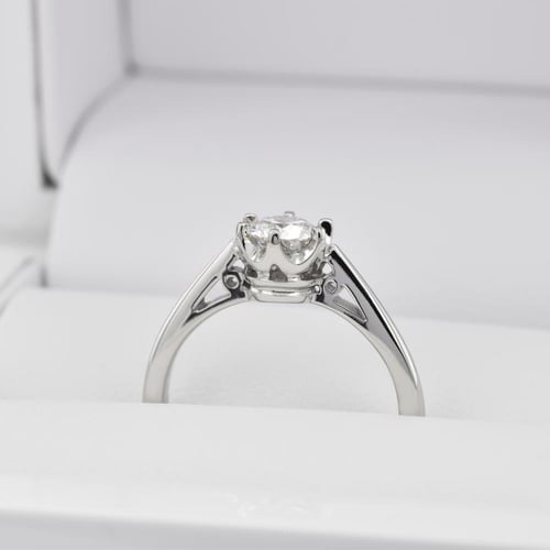Verlobungsring mit Diamant Omisha