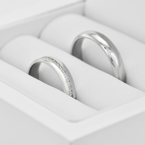 Memoire-Ring und flacher komfortabler Ring Tiall
