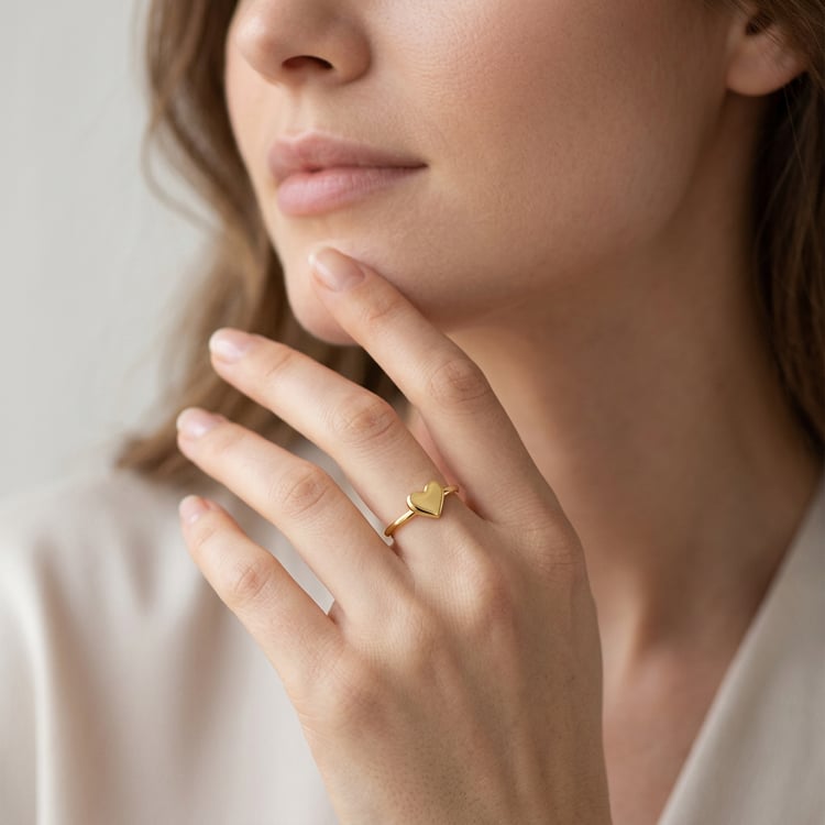 Minimalistischer Goldring mit Herz Ottilie 169761