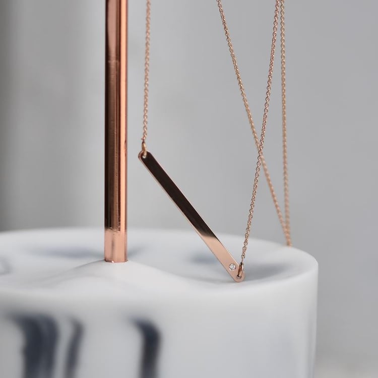 Feine goldene Halskette mit Diamanten Dayna 35373