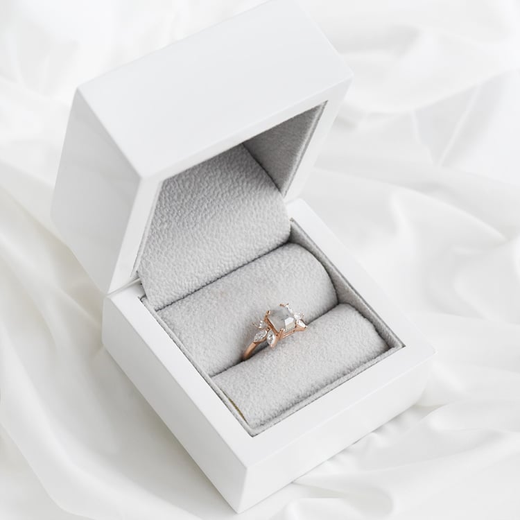 Goldring mit Salt and Pepper Diamant und Moissaniten Xuan 91174