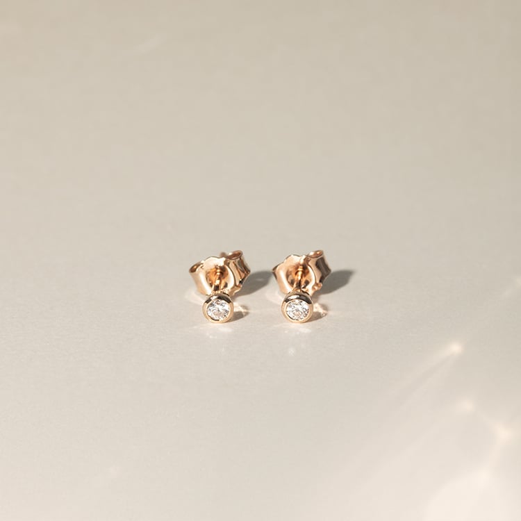 Silberne Ohrstecker mit Diamanten in Bezelfassung Tofine 135152