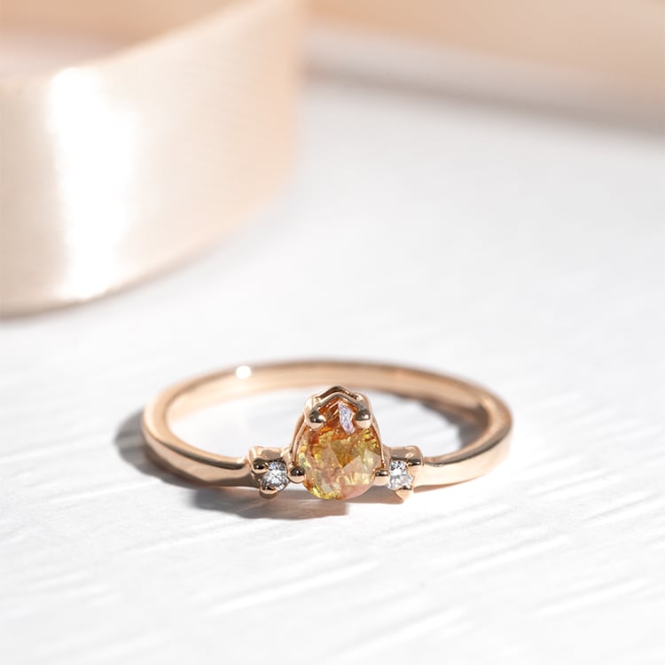 Einzigartiger Ring mit Salt and Pepper Diamant und Lab Grown Diamanten Louisa 124225