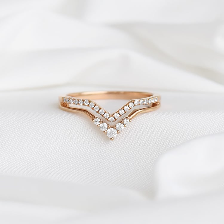 Ring aus Gold mit Diamanten 92741