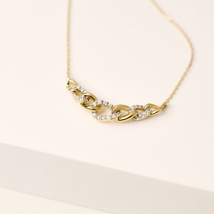 Goldene geflochtene Halskette mit natürlichen Diamanten Purnima