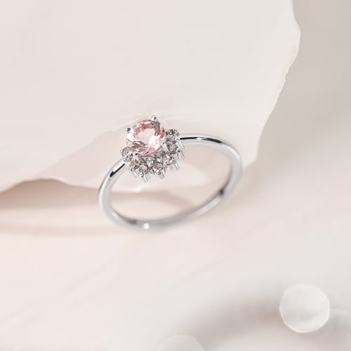 Minimalistischer Ring aus Gold mit Morganit Sonnie