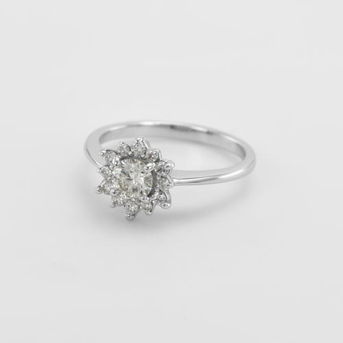 Verlobungsring mit Moissanit und Lab Grown Diamanten Rhiana