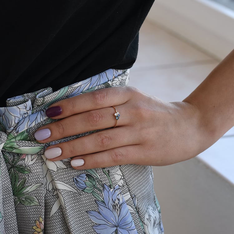 Goldener Cluster-Ring mit Topas, Saphir und Moissanit Avah 67379