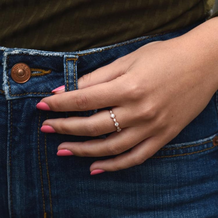 Halb-Eternity Ring aus Silber mit Zirkonia Anise 49426