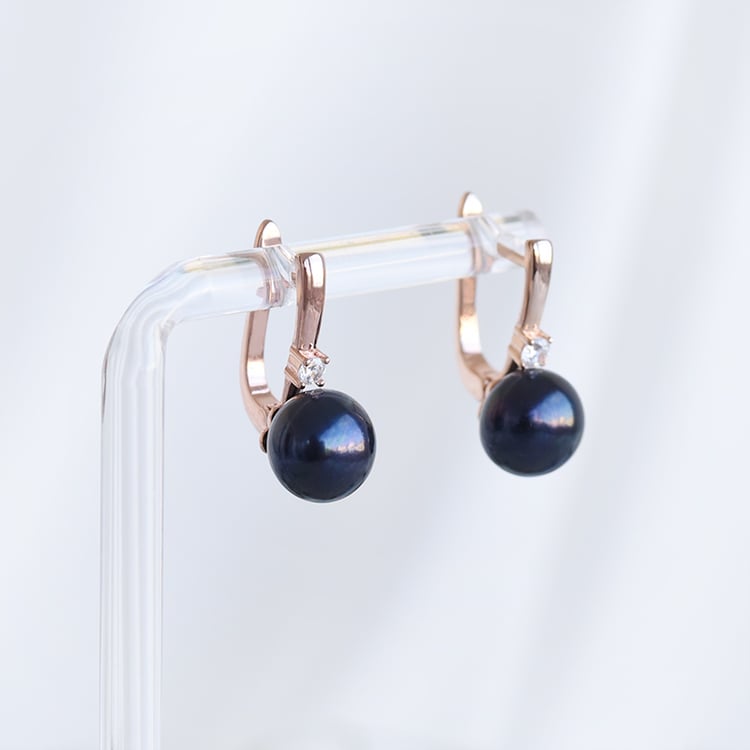 Silberne Ohrringe mit schwarzen Perlen Sarai 87997