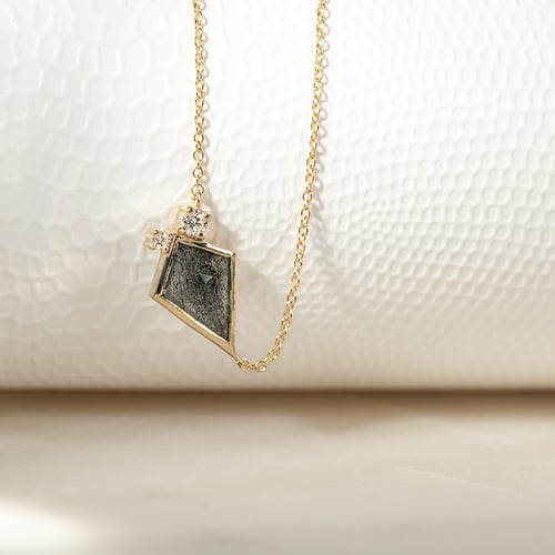 Halskette mit dendritischem Quarz und Diamanten Milly