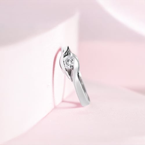 Verlobungsring mit Diamant Aliena