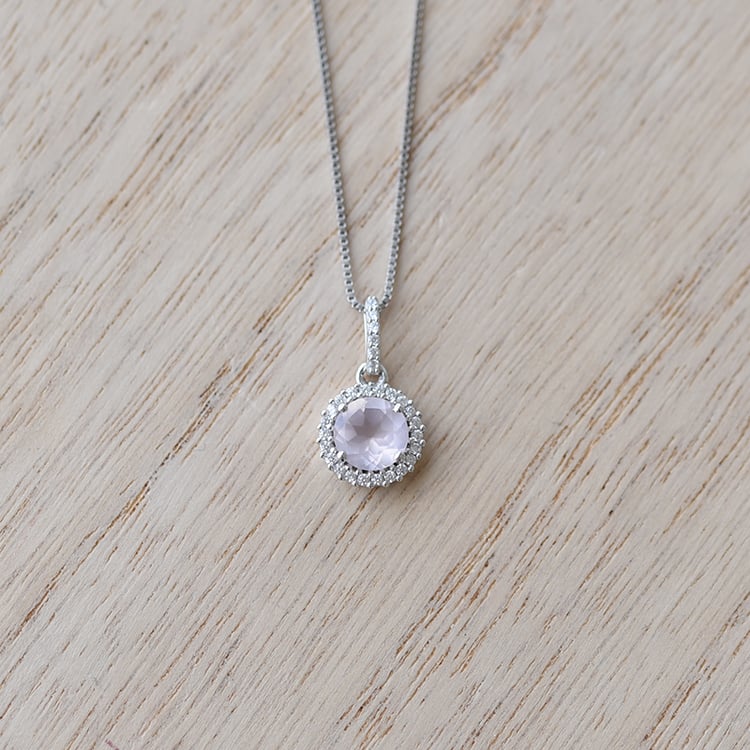 Silberne Halo-Anhänger mit Rosenquarz Atia 60094