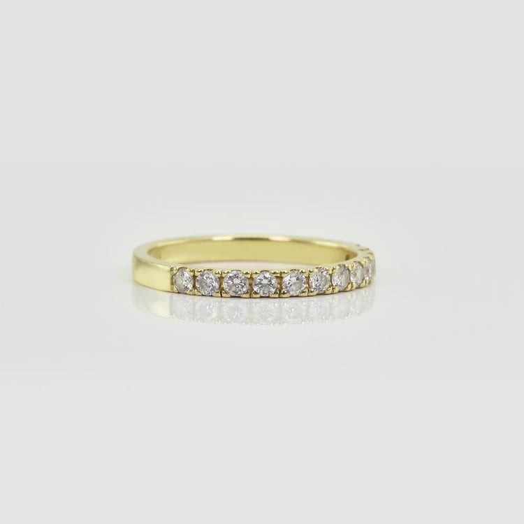 Memoirering mit 2 mm halbgefassten Diamanten Lowum 27837