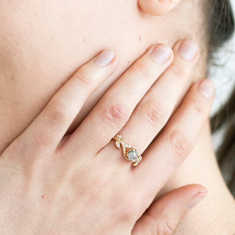 Verlobungsring mit einem Salt and Pepper Diamanten und Lab Grown Diamanten Vindo 115795