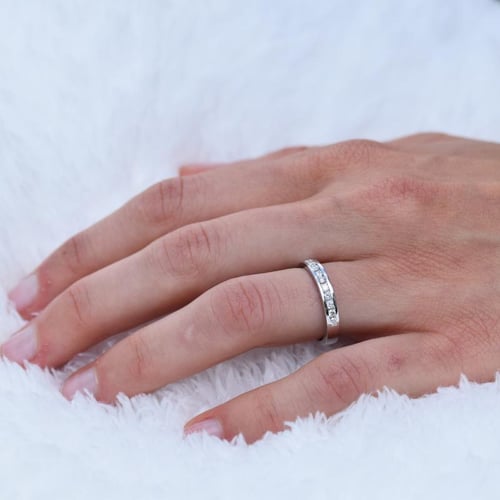 Memoryring mit Diamanten Nosian