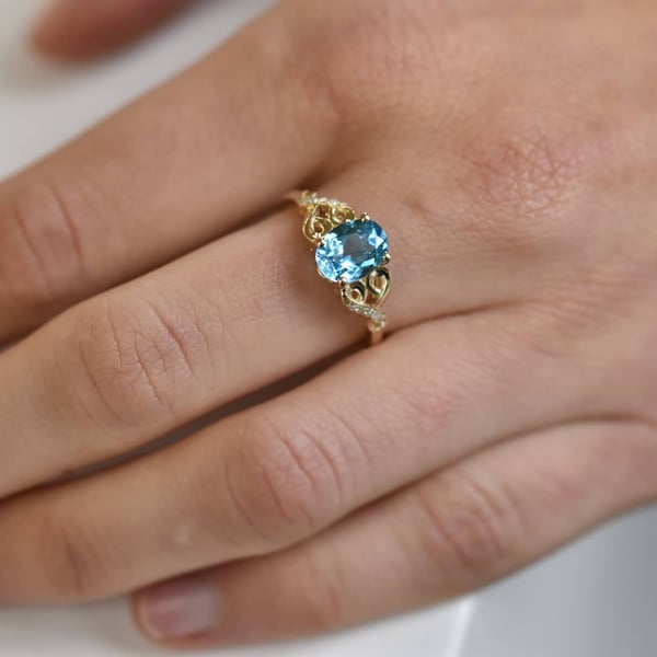 Ring mit Topas