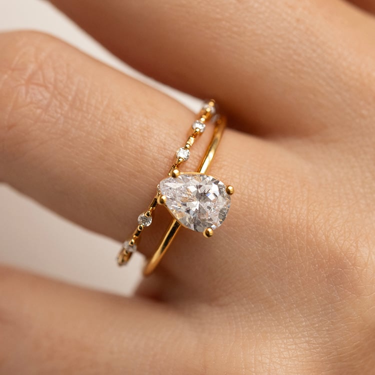 Verlobungsring mit einem Diamanten in Birnenform North 149288