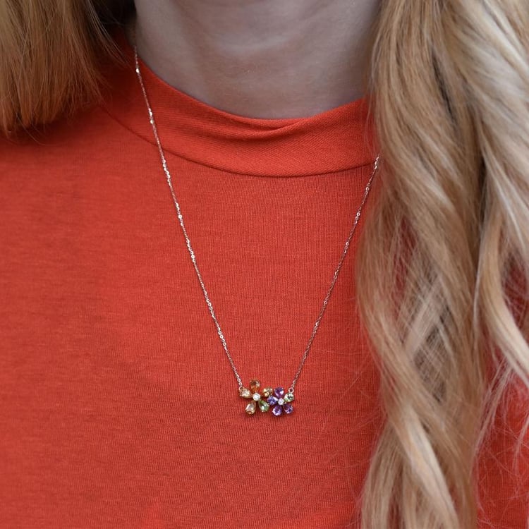 Edelsteinblüten in Halskette Iany 18416