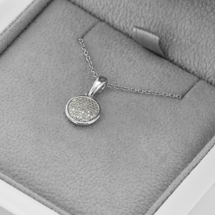 Halskette mit Diamanten 44994